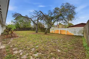 1317 N Shangri-La Dr, Daytona Beach, FL 32119 - Photo 29