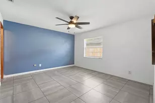 1317 N Shangri-La Dr, Daytona Beach, FL 32119 - Photo 25