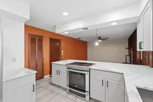 1317 N Shangri-La Dr, Daytona Beach, FL 32119 - Photo 13