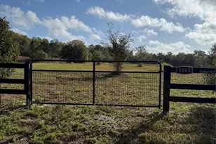 1043 Hazen Rd, Deland, FL 32720 - Photo 1