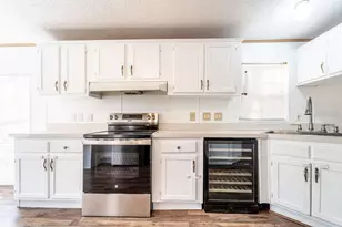 107 Golf Course Ln, Crescent City, FL 32112 - Photo 5