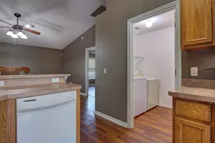 2062 Dearing Ave, Deltona, FL 32725 - Photo 11