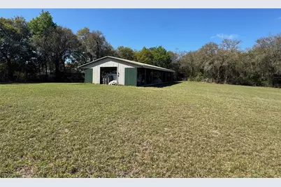 1065 S Massachusetts Avenue, Deland, FL 32724 - Photo 17