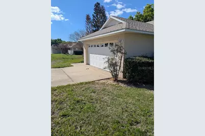 108 Twin Lake Circle, Umatilla, FL 32784 - Photo 3