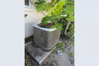 108 Twin Lake Circle, Umatilla, FL 32784 - Photo 45