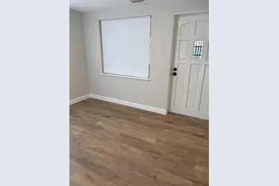 312 W Palmetto Avenue, Deland, FL 32720 - Photo 9