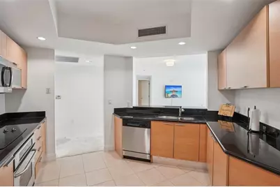 231 Riverside Drive #807-1, Daytona Beach, FL 32117 - Photo 15