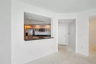 231 Riverside Dr, Daytona Beach, FL 32117 - Photo 5