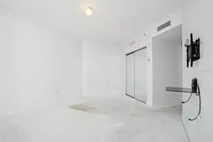 231 Riverside Dr, Daytona Beach, FL 32117 - Photo 17