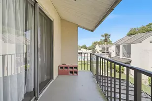 100 E Kentucky Ave, Deland, FL 32724 - Photo 23