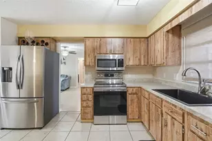 1020 Adirondack St, Deltona, FL 32725 - Photo 13