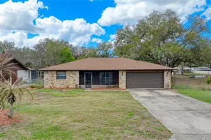 27727 Lois Dr, Tavares, FL 32778 - Photo 59