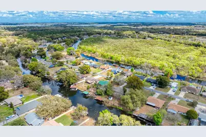 27727 Lois Drive, Tavares, FL 32778 - Photo 17