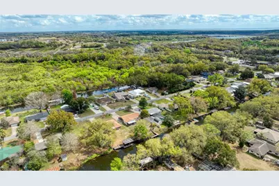 27727 Lois Drive, Tavares, FL 32778 - Photo 13