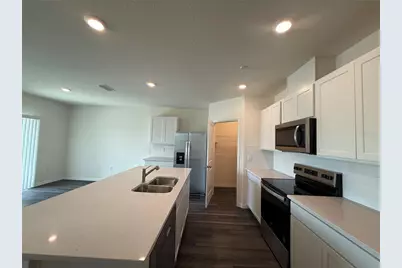 1043 Morfontaine Street, Daytona Beach, FL 32124 - Photo 13