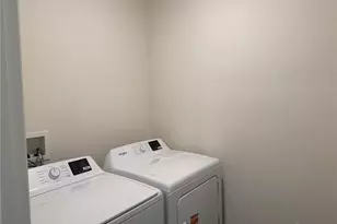 1043 Morfontaine St, Daytona Beach, FL 32124 - Photo 25