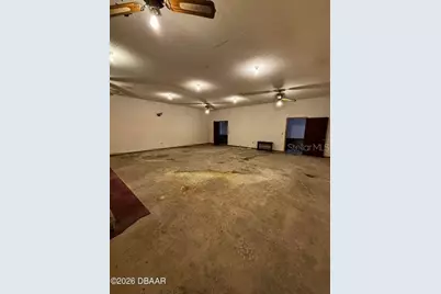 227 W Voorhis Avenue, Deland, FL 32720 - Photo 11