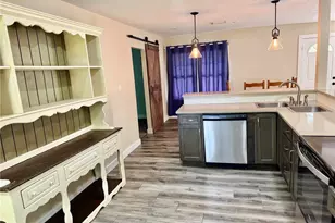 318 S Clake St, Deland, FL 32720 - Photo 3
