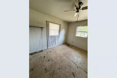 38611 Marshall Street, Umatilla, FL 32784 - Photo 13