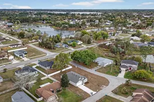 2921 Garret St, Deltona, FL 32738 - Photo 33