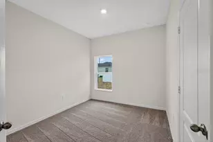 2921 Garret St, Deltona, FL 32738 - Photo 17