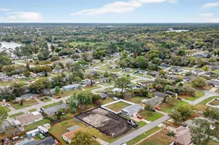 897 Picasso Ave, Deltona, FL 32725 - Photo 5