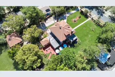 347 E 3rd Avenue, Mount Dora, FL 32757 - Photo 9