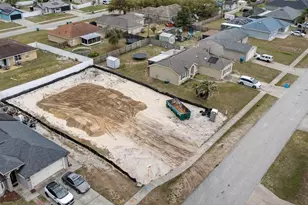 2833 Corrigan Dr, Deltona, FL 32738 - Photo 1