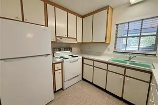 135 W Minnesota Ave, Deland, FL 32720 - Photo 15