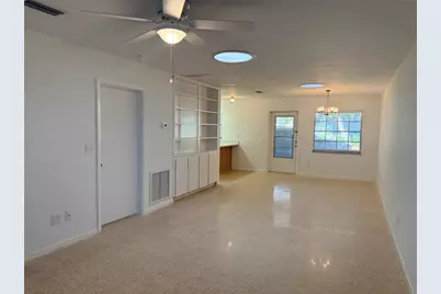 135 W Minnesota Avenue #8, Deland, FL 32720 - Photo 5