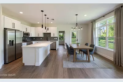 2092 East Parkway, Deland, FL 32724 - Photo 3