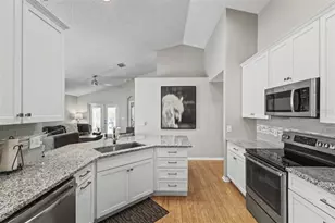 2070 Carpathian Dr, Apopka, FL 32712 - Photo 21