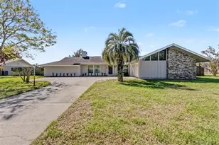 1148 Lake Francis Dr, Apopka, FL 32712 - Photo 1