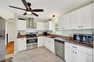 1403 Sharon Dr, Deland, FL 32724 - Photo 13