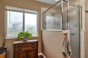 5481 Bounty Cir, Tavares, FL 32778 - Photo 23