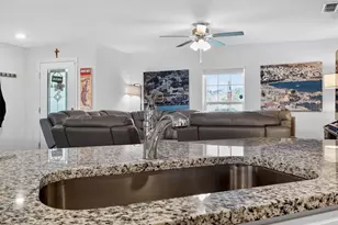 15 Princess Kathleen Ln, Palm Coast, FL 32164 - Photo 13