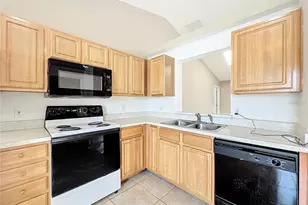 5065 Foxcroft Ct, Orlando, FL 32808 - Photo 27