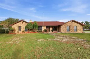 432 N Pine Meadow Dr, Debary, FL 32713 - Photo 1