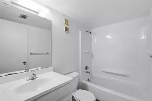 100 Sweetgum Woods Ct, Deltona, FL 32725 - Photo 29