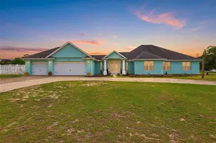 1026 W Beresford Rd, Deland, FL 32720 - Photo 1