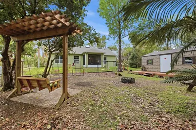 2200 N Clara Avenue, Deland, FL 32720 - Photo 25