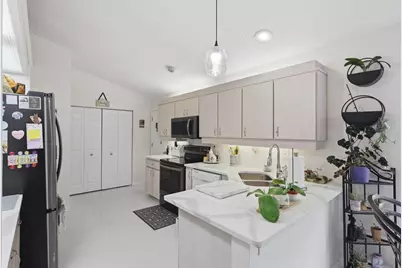 2122 King Richards Court, Orange City, FL 32763 - Photo 21