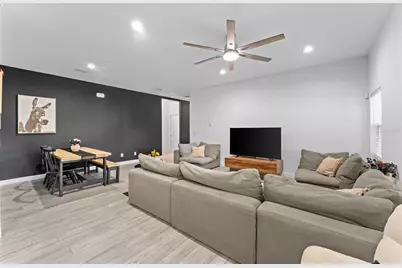 637 Holmes Avenue, Daytona Beach, FL 32114 - Photo 7