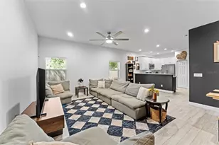 637 Holmes Ave, Daytona Beach, FL 32114 - Photo 9