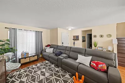 32200 Brookstone Drive, Wesley Chapel, FL 33545 - Photo 5