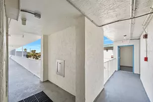 935 S Atlantic Ave, Daytona Beach, FL 32118 - Photo 3