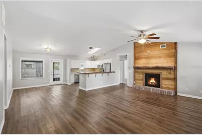2009 Umbrella Tree Drive, Edgewater, FL 32141 - Photo 11
