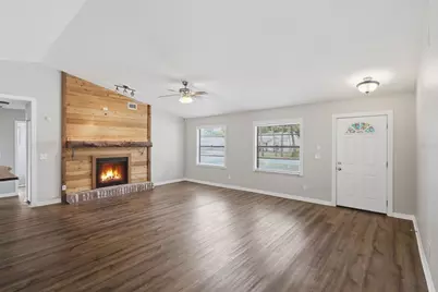 2009 Umbrella Tree Drive, Edgewater, FL 32141 - Photo 9