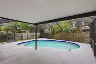 2009 Umbrella Tree Dr, Edgewater, FL 32141 - Photo 35