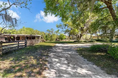 475 E New York Avenue, Orange City, FL 32763 - Photo 5